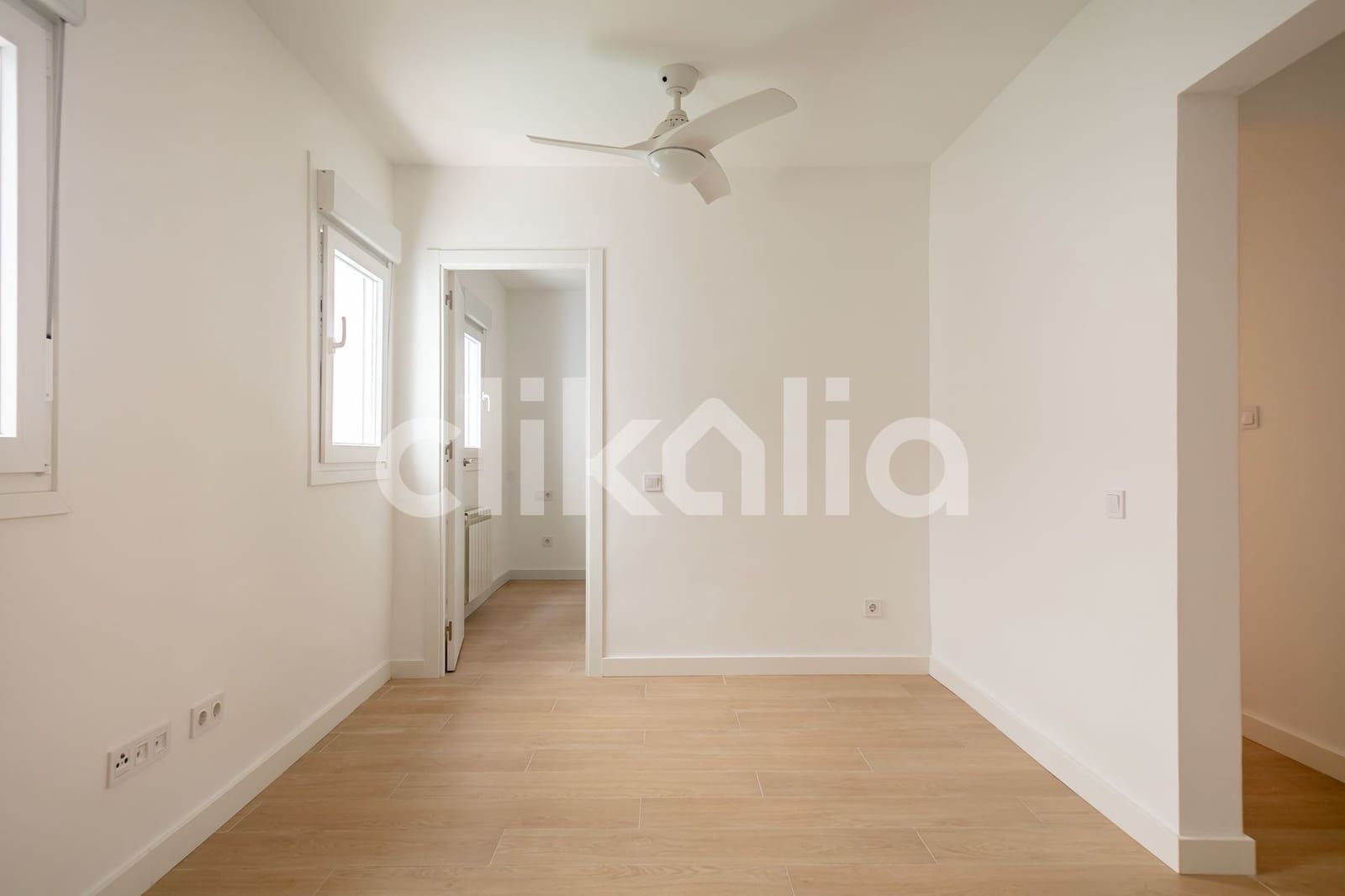 2 soveværelse Lejlighed til salg i Madrid by - € 355.000 (Ref: 8953464)