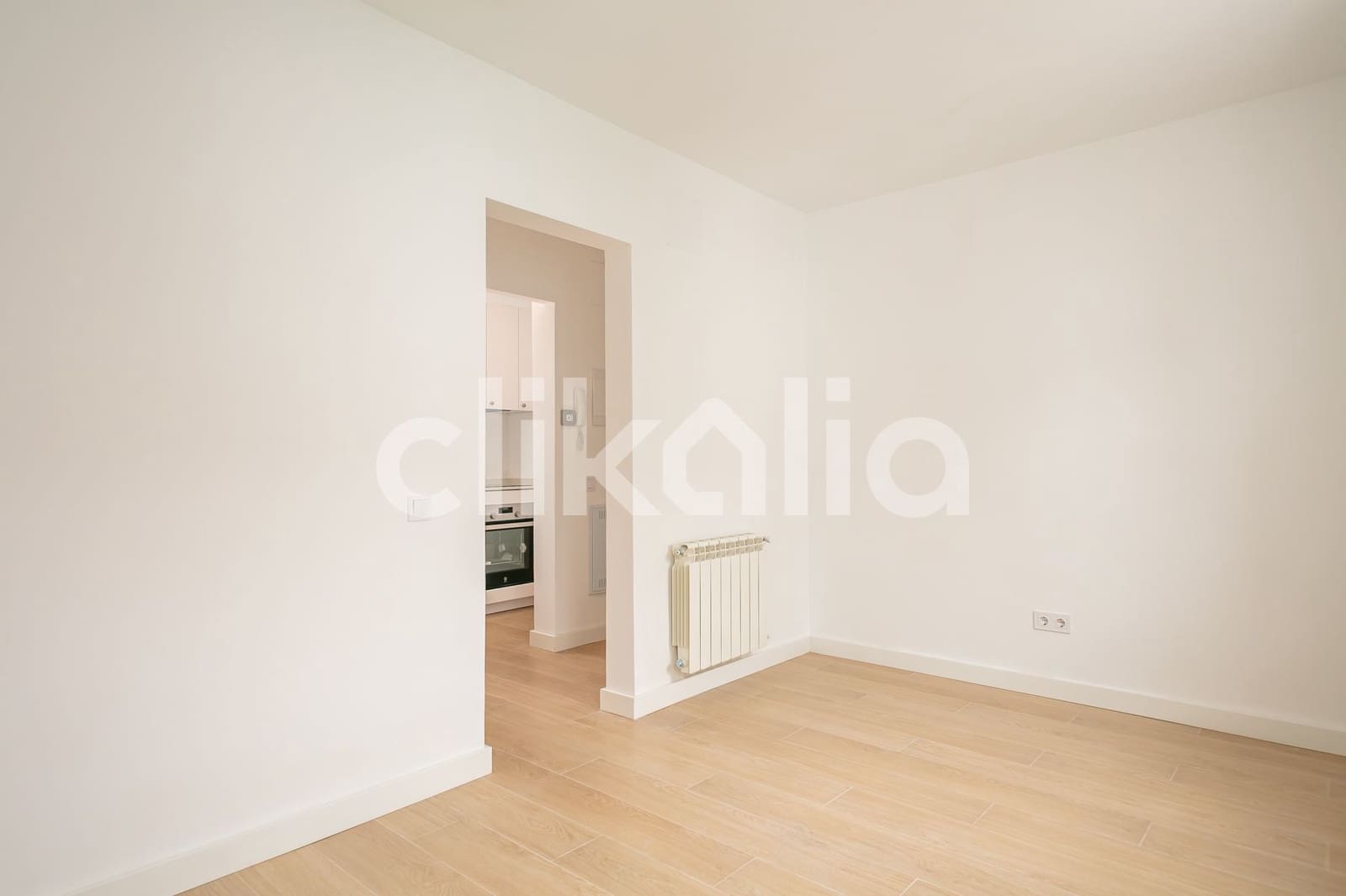 2 soveværelse Lejlighed til salg i Madrid by - € 355.000 (Ref: 8953464)