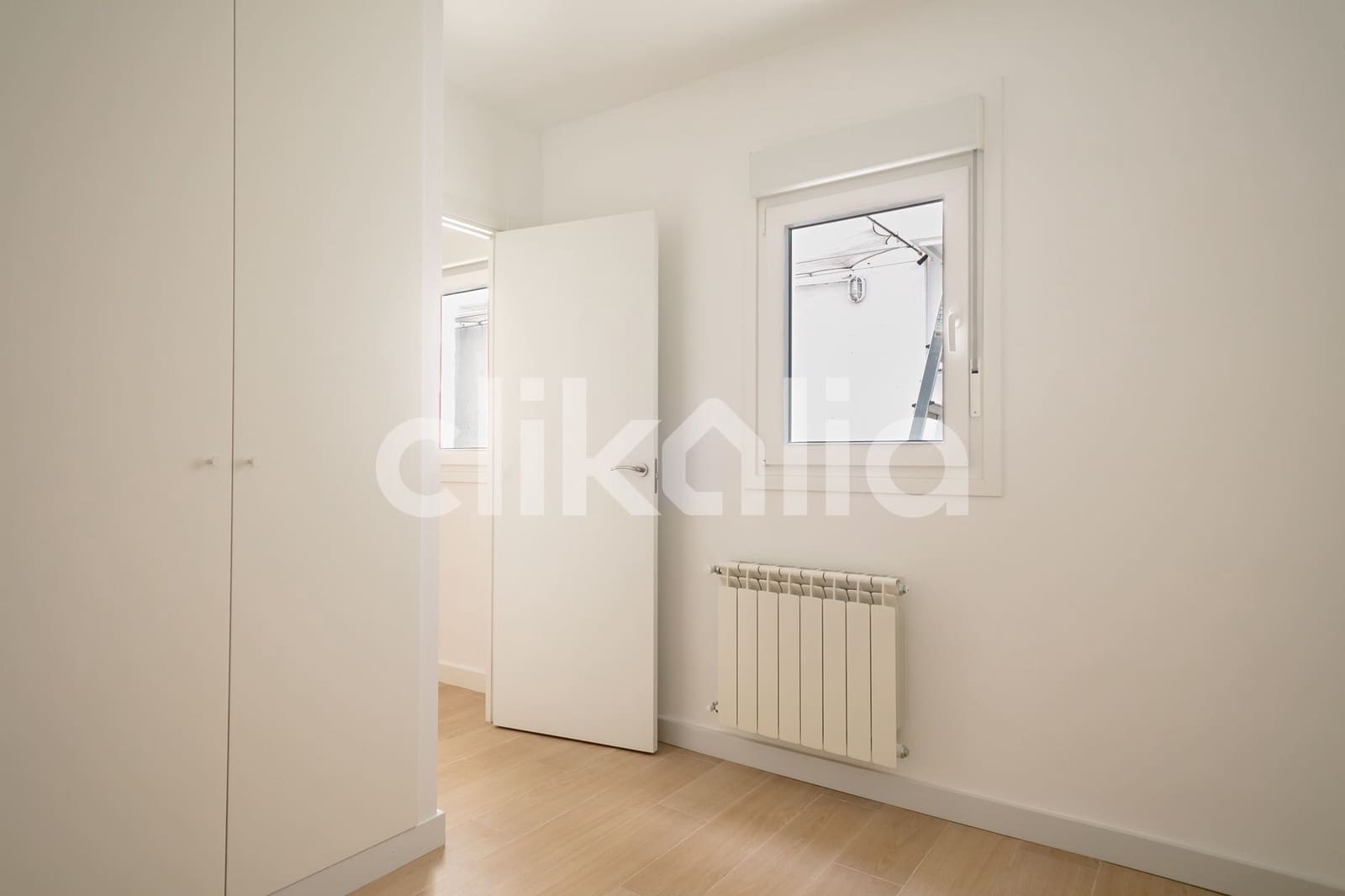 2 soveværelse Lejlighed til salg i Madrid by - € 355.000 (Ref: 8953464)