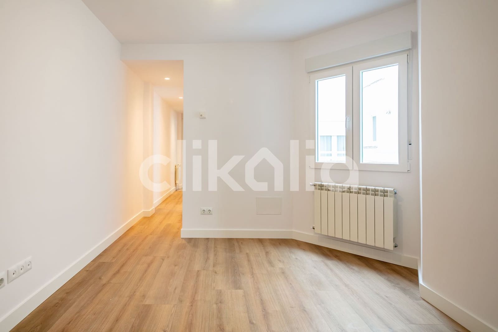 3 soveværelse Lejlighed til salg i Madrid by - € 430.000 (Ref: 9019428)