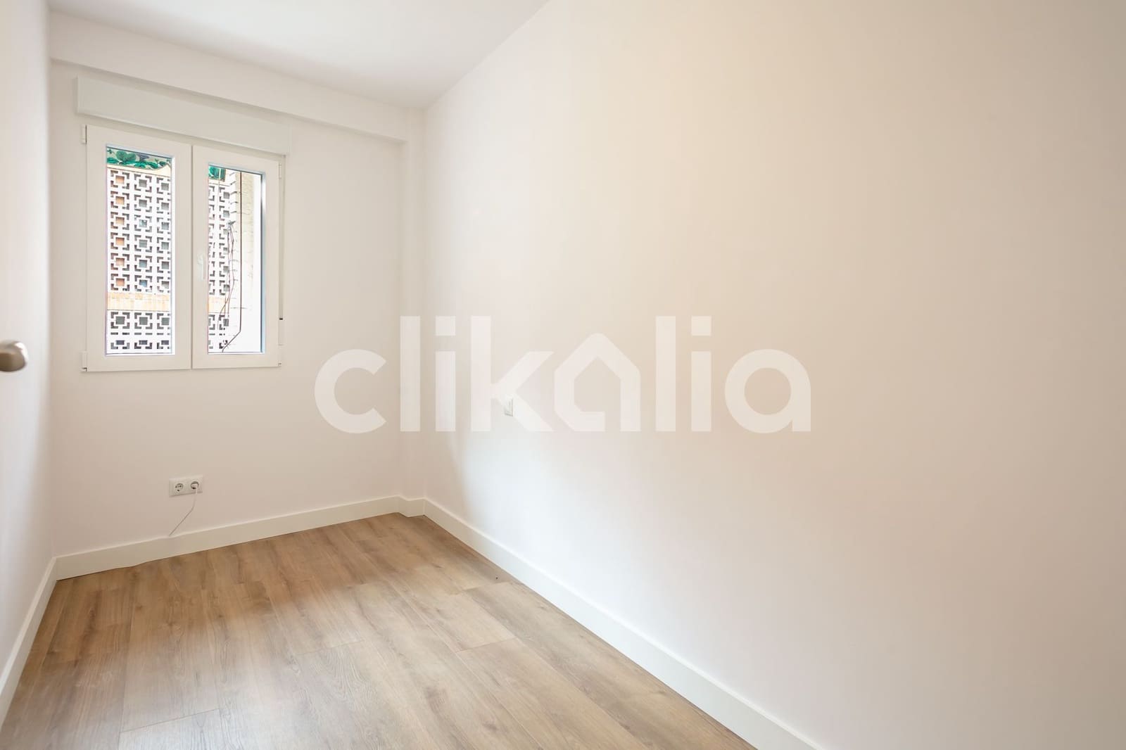 3 soveværelse Lejlighed til salg i Madrid by - € 430.000 (Ref: 9019428)