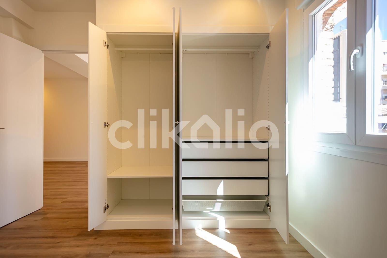 3 soveværelse Lejlighed til salg i Madrid by - € 900.000 (Ref: 9046412)