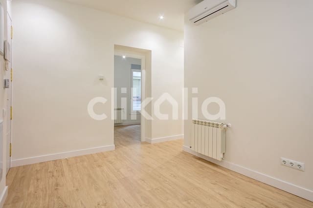 2 Zimmer Wohnung zu verkaufen in Pacífico, Madrid Stadt - 400.000 € (Ref: 9046413)