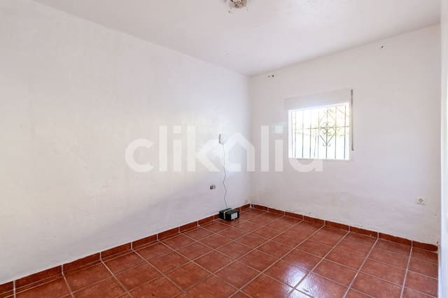 3 soverom Hus til salgs i Córdoba by med garasje - € 99 000 (Ref: 9046414)