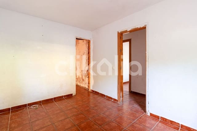 3 soverom Hus til salgs i Córdoba by med garasje - € 99 000 (Ref: 9046414)