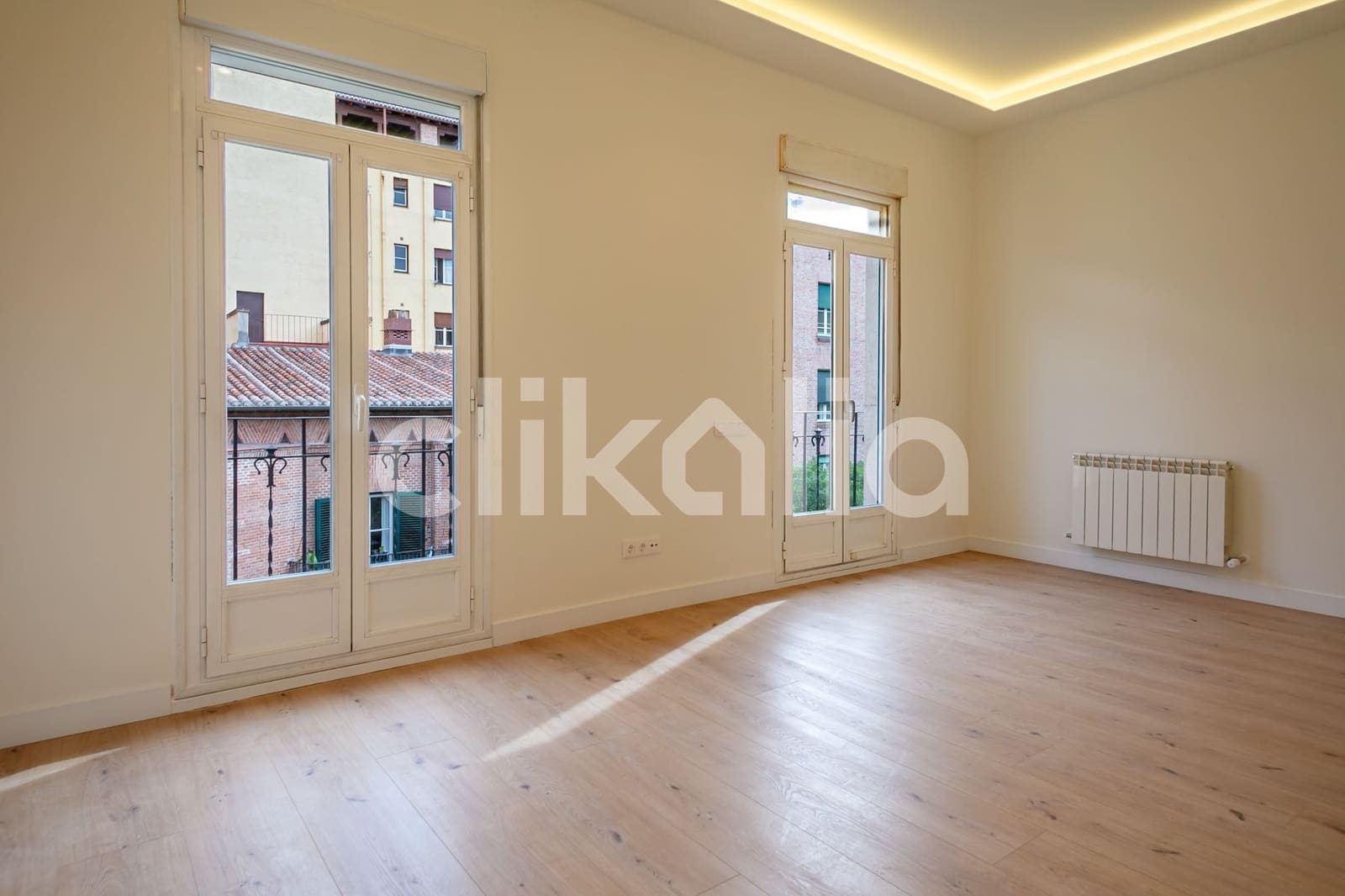 2 slaapkamer Flat te koop in Madrid stad - € 940.000 (Ref: 9050494)
