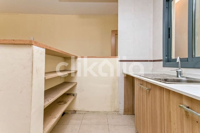 3 chambre Appartement à vendre à Vallirana avec garage - 200 000 € (Ref: 9057930)