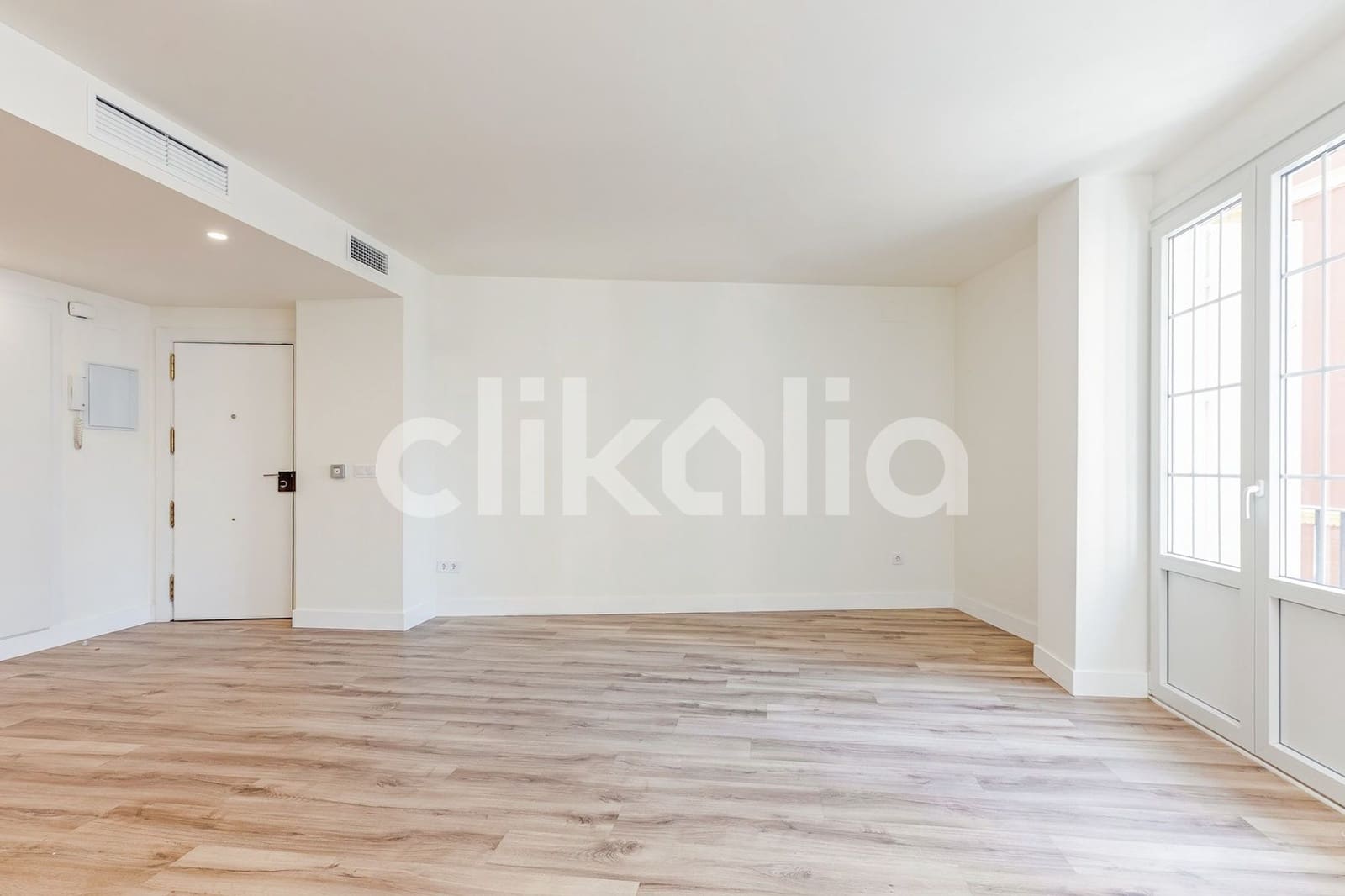 3 soveværelse Lejlighed til salg i Sevilla by med garage - € 700.000 (Ref: 9058404)