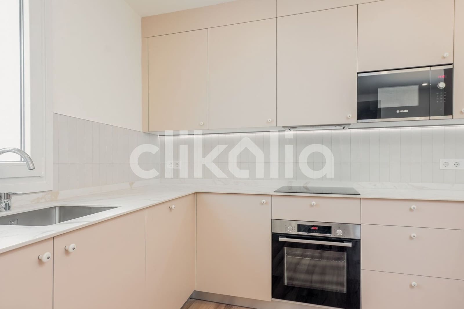 3 soveværelse Lejlighed til salg i Sevilla by med garage - € 700.000 (Ref: 9058404)