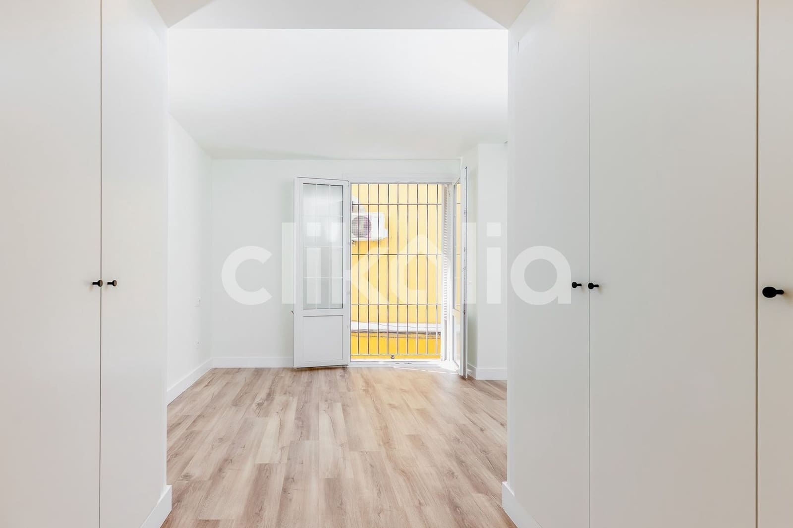 3 soveværelse Lejlighed til salg i Sevilla by med garage - € 700.000 (Ref: 9058404)