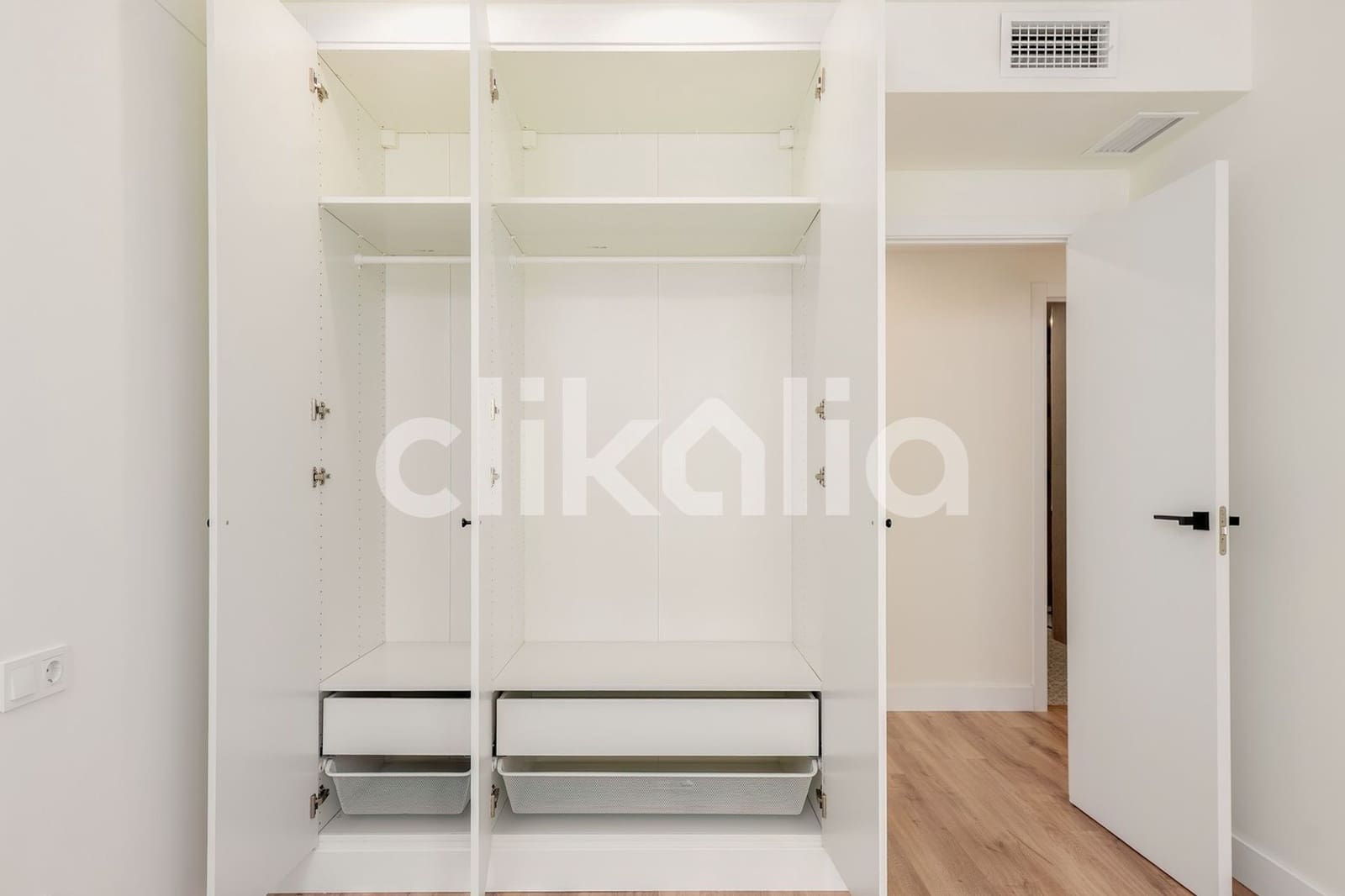 3 soveværelse Lejlighed til salg i Sevilla by med garage - € 700.000 (Ref: 9058404)