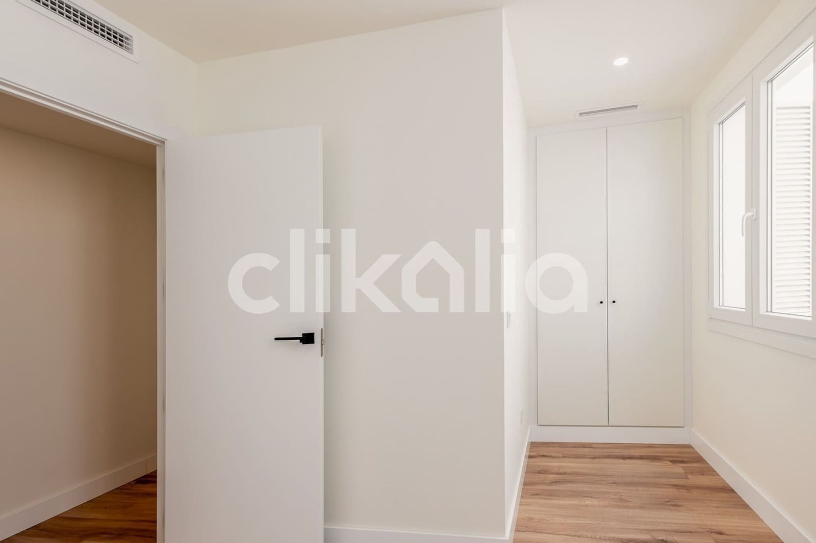 3 soveværelse Lejlighed til salg i Sevilla by med garage - € 700.000 (Ref: 9058404)