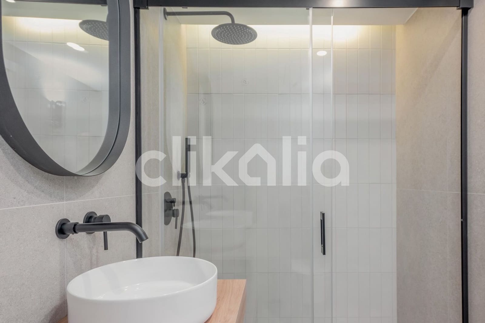 3 soveværelse Lejlighed til salg i Sevilla by med garage - € 700.000 (Ref: 9058404)