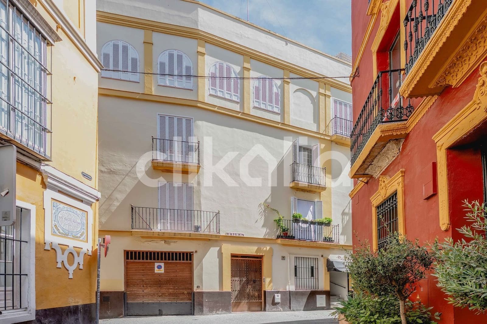 3 soveværelse Lejlighed til salg i Sevilla by med garage - € 700.000 (Ref: 9058404)