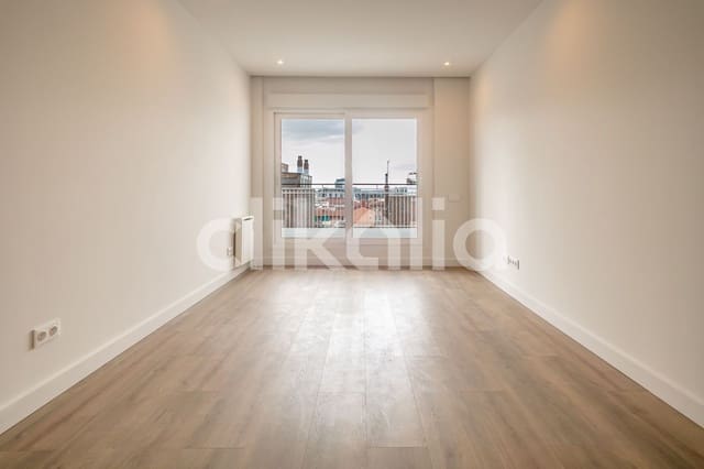 3 Zimmer Penthouse zu verkaufen in Pacífico, Madrid Stadt - 850.000 € (Ref: 9077121)