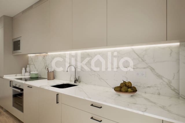 4 soverom Leilighet til salgs i Pedro Salvador, Las Palmeritas, Sevilla by med svømmebasseng garasje - € 550 000 (Ref: 9096989)