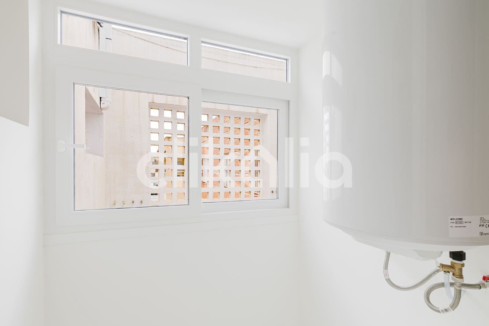 3 soveværelse Lejlighed til salg i Malaga by med swimmingpool garage - € 680.000 (Ref: 9103423)