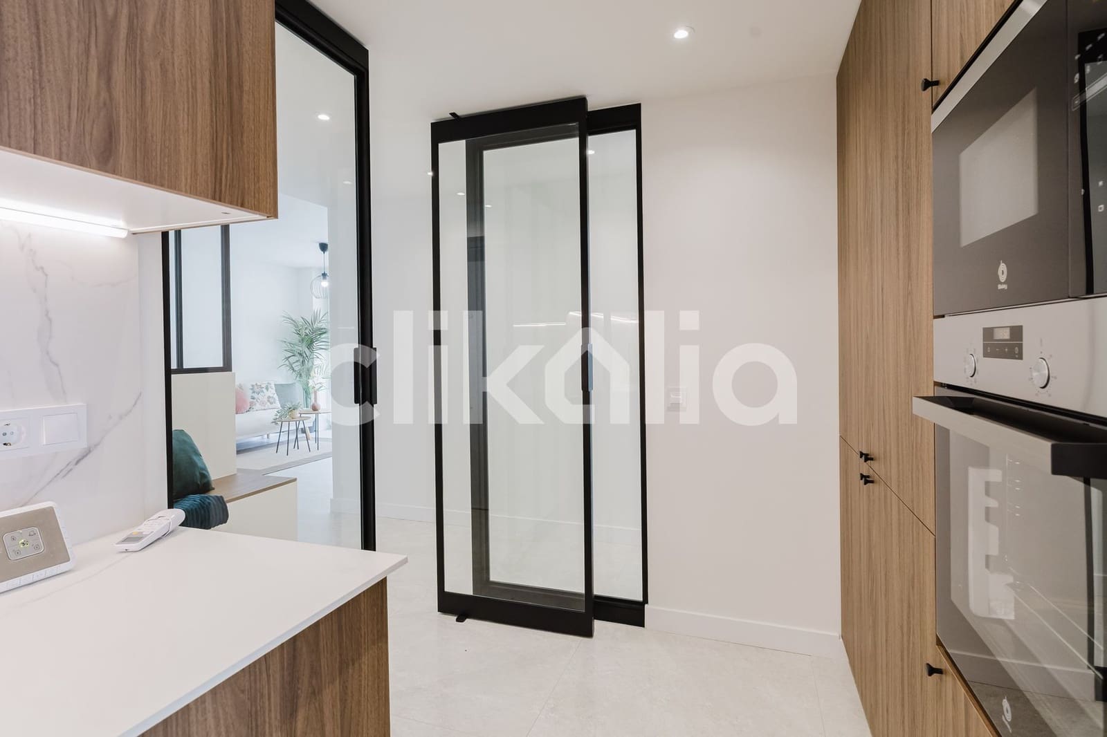 3 soveværelse Lejlighed til salg i Malaga by med swimmingpool garage - € 680.000 (Ref: 9103423)