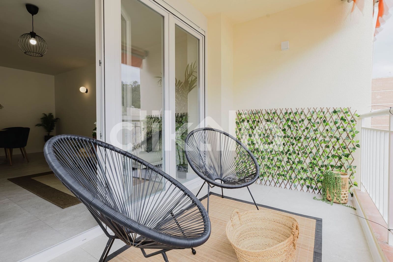 3 soveværelse Lejlighed til salg i Malaga by med swimmingpool garage - € 680.000 (Ref: 9103423)