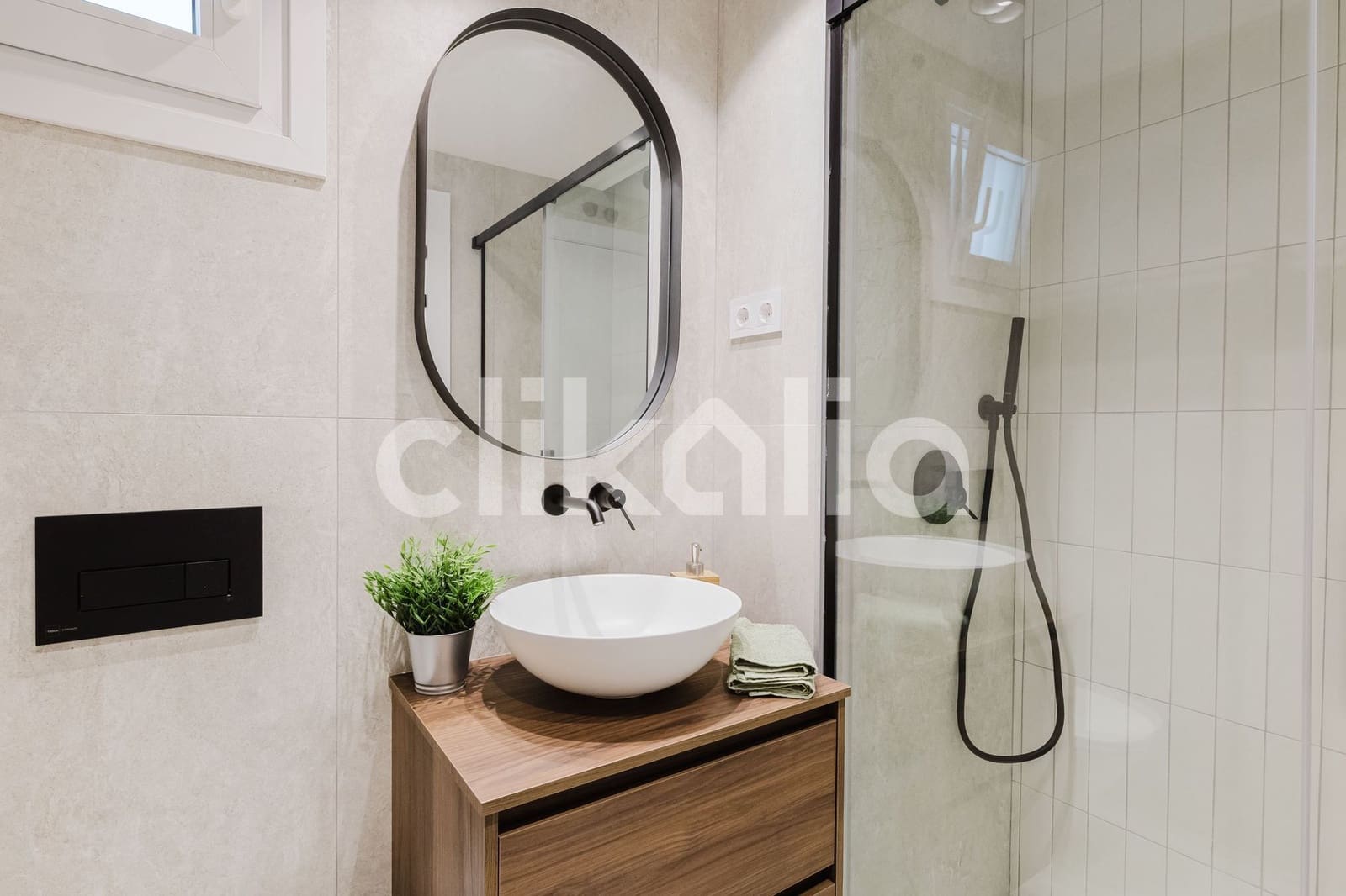 3 soveværelse Lejlighed til salg i Malaga by med swimmingpool garage - € 680.000 (Ref: 9103423)