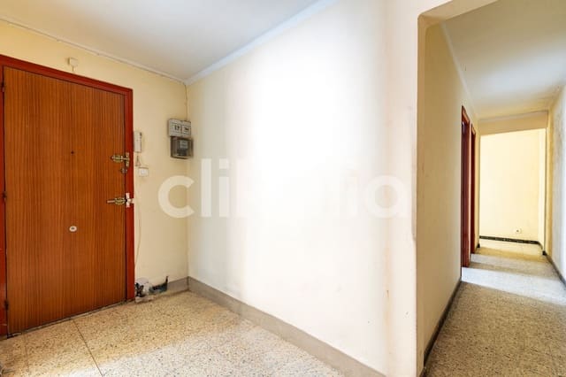 Piso de 3 habitaciones en Balaguer en venta - 55.000 € (Ref: 9103640)