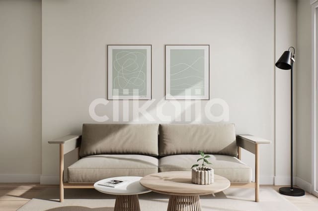 3 bedroom Flat for sale in Aluche, Madrid city with garage - € 410,000 (Ref: 9104066)