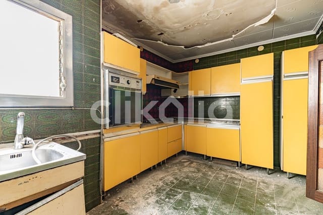 Piso de 3 habitaciones en Balaguer en venta - 45.000 € (Ref: 9105867)