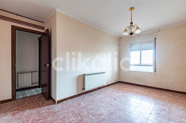 Piso de 3 habitaciones en Balaguer en venta - 45.000 € (Ref: 9105867)