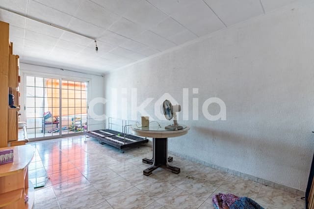 4 Zimmer Wohnung zu verkaufen in Salt - 129.000 € (Ref: 9111327)