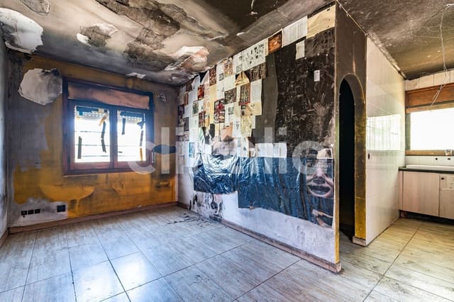 2 sovrum Hus till salu i Castellet i la Gornal med garage - 150 000 € (Ref: 9113578)