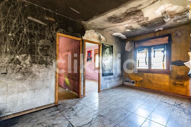 2 sovrum Hus till salu i Castellet i la Gornal med garage - 150 000 € (Ref: 9113578)