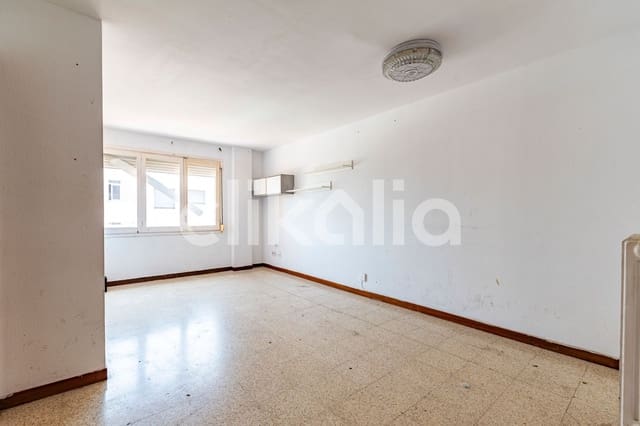 3 soverom Leilighet til salgs i Girona by - € 139 000 (Ref: 9117930)