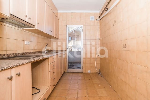 Piso de 3 habitaciones en Balaguer en venta - 80.000 € (Ref: 9133706)