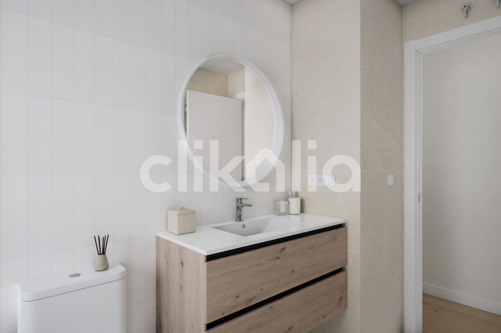 2 soveværelse Lejlighed til salg i Madrid by - € 740.000 (Ref: 9148013)