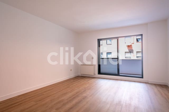 2 soveværelse Lejlighed til leje i Fuenlabrada - € 1.000 (Ref: 9162501)