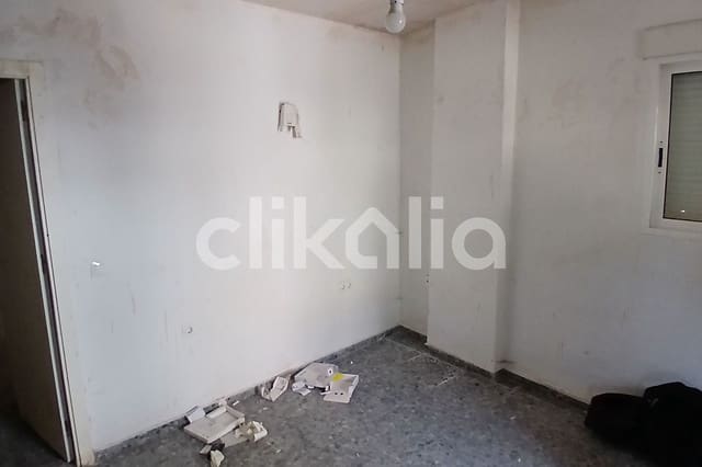 2 soveværelse Lejlighed til salg i Sevilla by - € 49.000 (Ref: 9163018)