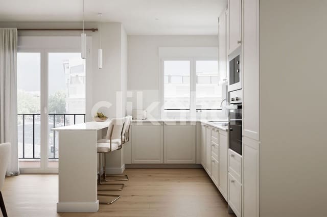 2 soveværelse Lejlighed til salg i Cuatro Caminos, Madrid by - € 645.000 (Ref: 9190562)
