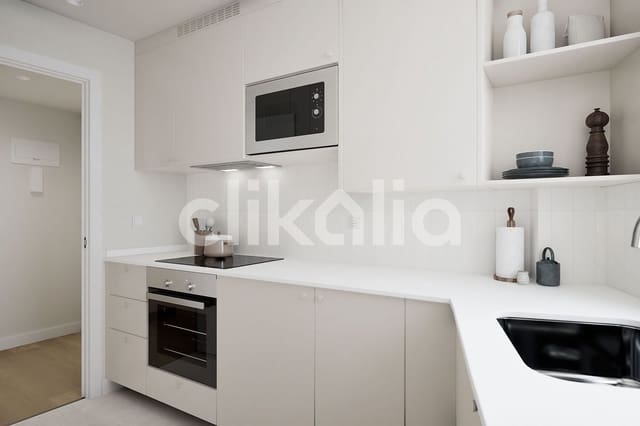 3 bedroom Flat for sale in Delicias, Madrid city - € 660,000 (Ref: 9235498)