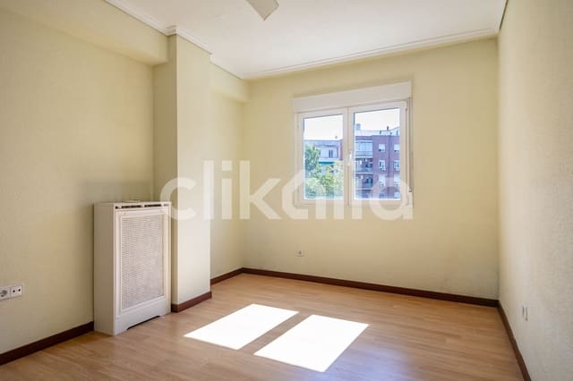 3 sypialnia Mieszkanie na sprzedaż w Prosperidad, Miasto Madryt - 650 000 € (Ref: 9240490)