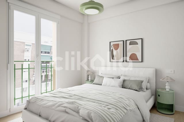 3 quarto Apartamento para venda em Cristo de la Epidemia, Málaga cidade - 355 000 € (Ref: 9242377)