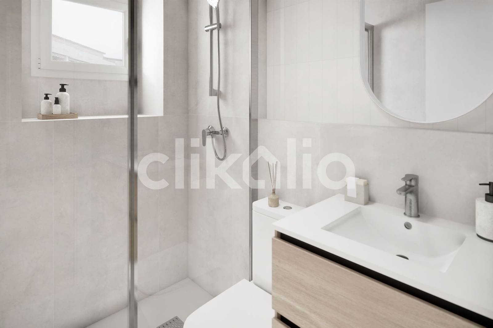 3 soveværelse Lejlighed til salg i Malaga by - € 355.000 (Ref: 9242377)