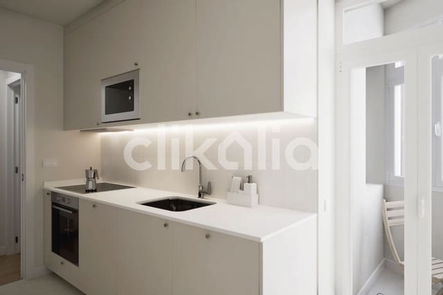 3 bedroom Flat for sale in Castillejos, Madrid city - € 720,000 (Ref: 9257928)