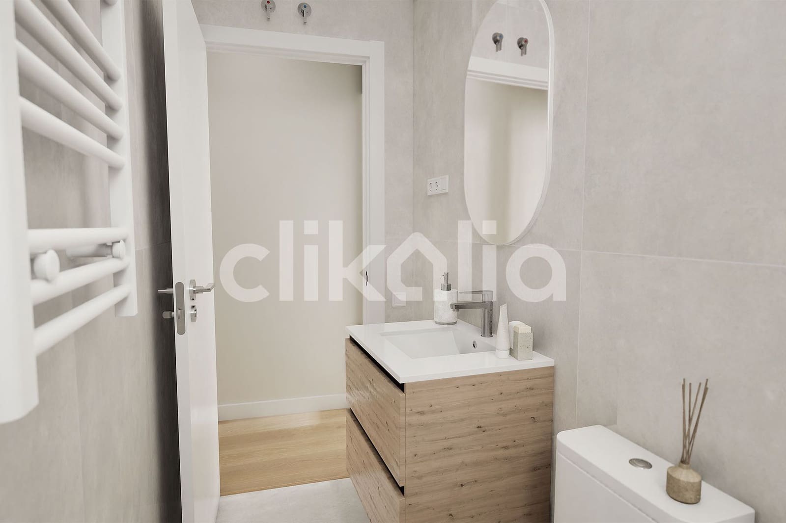 2 soveværelse Lejlighed til salg i Madrid by - € 485.000 (Ref: 9270375)