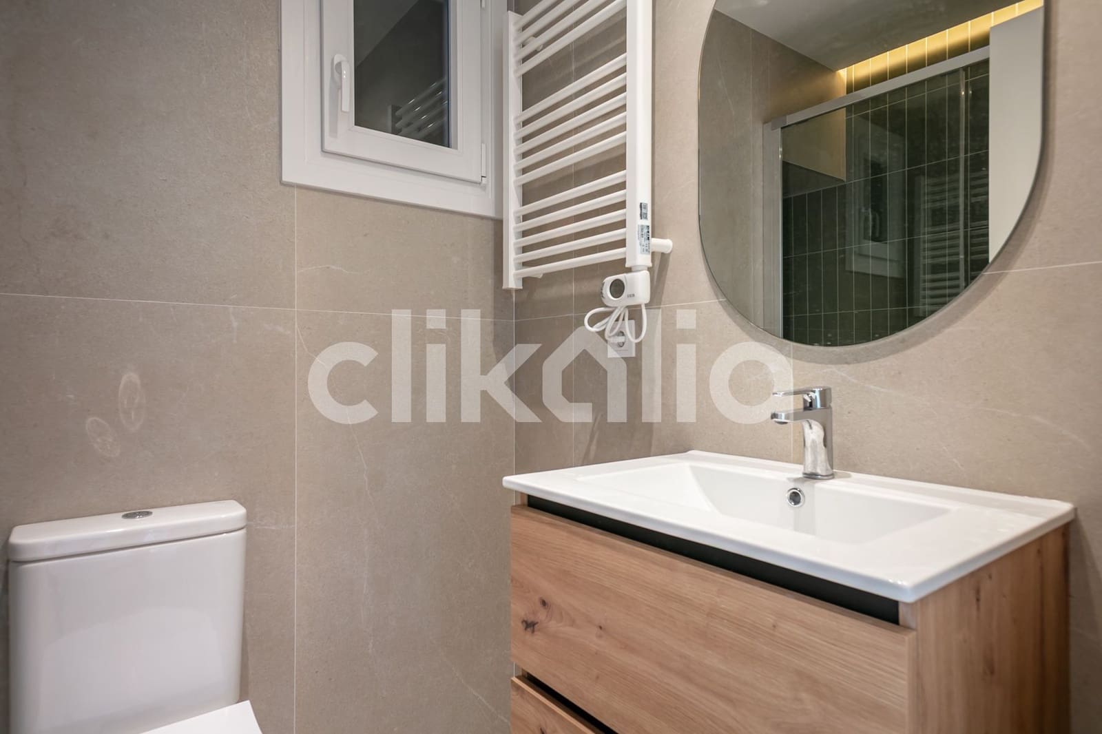 3 soveværelse Lejlighed til salg i Madrid by - € 900.000 (Ref: 9326984)