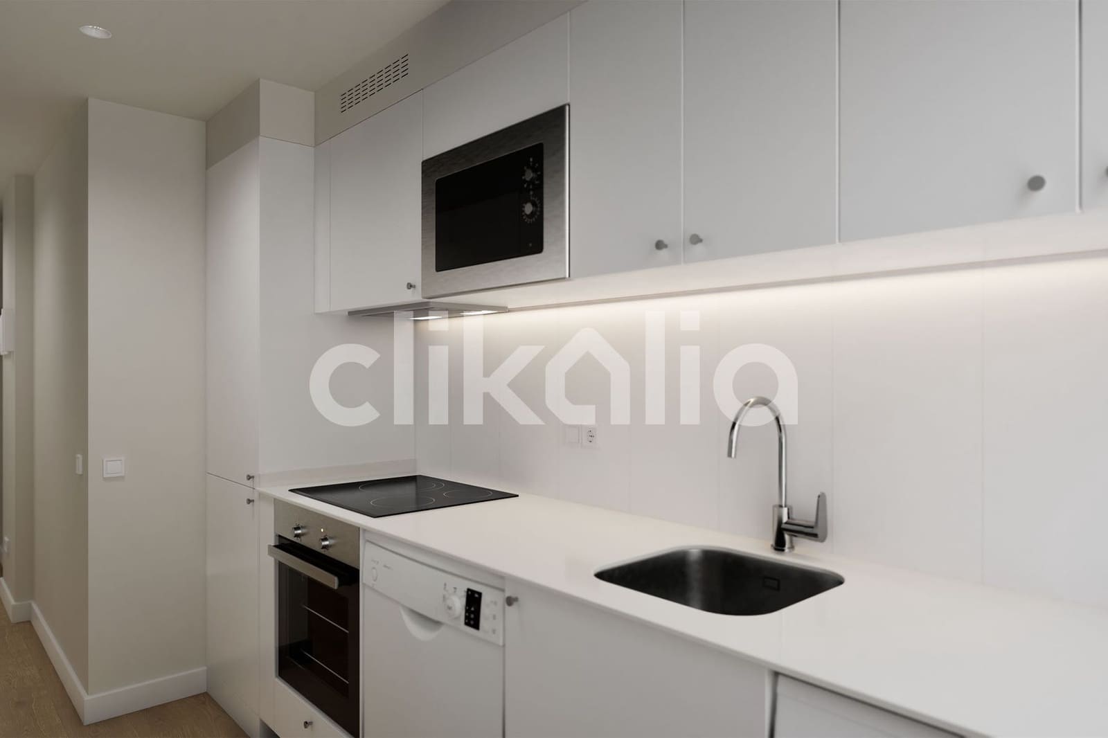 3 slaapkamer Flat te koop in Madrid stad - € 360.000 (Ref: 9326985)
