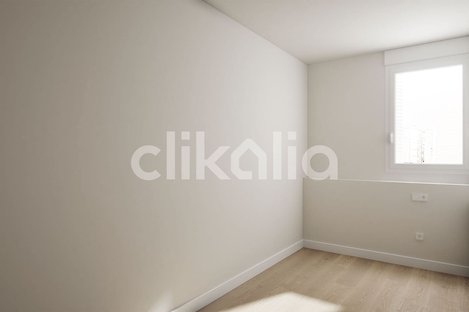 3 slaapkamer Flat te koop in Madrid stad - € 360.000 (Ref: 9326985)