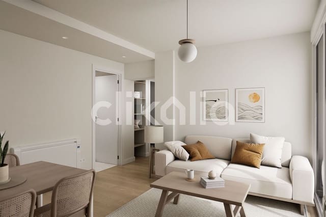 3 bedroom Flat for sale in Ventas, Madrid city - € 360,000 (Ref: 9326985)
