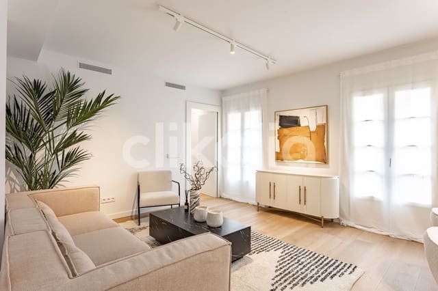 Piso de 3 habitaciones en Barcelona ciudad en venta con piscina - 720.000 € (Ref: 9326990)