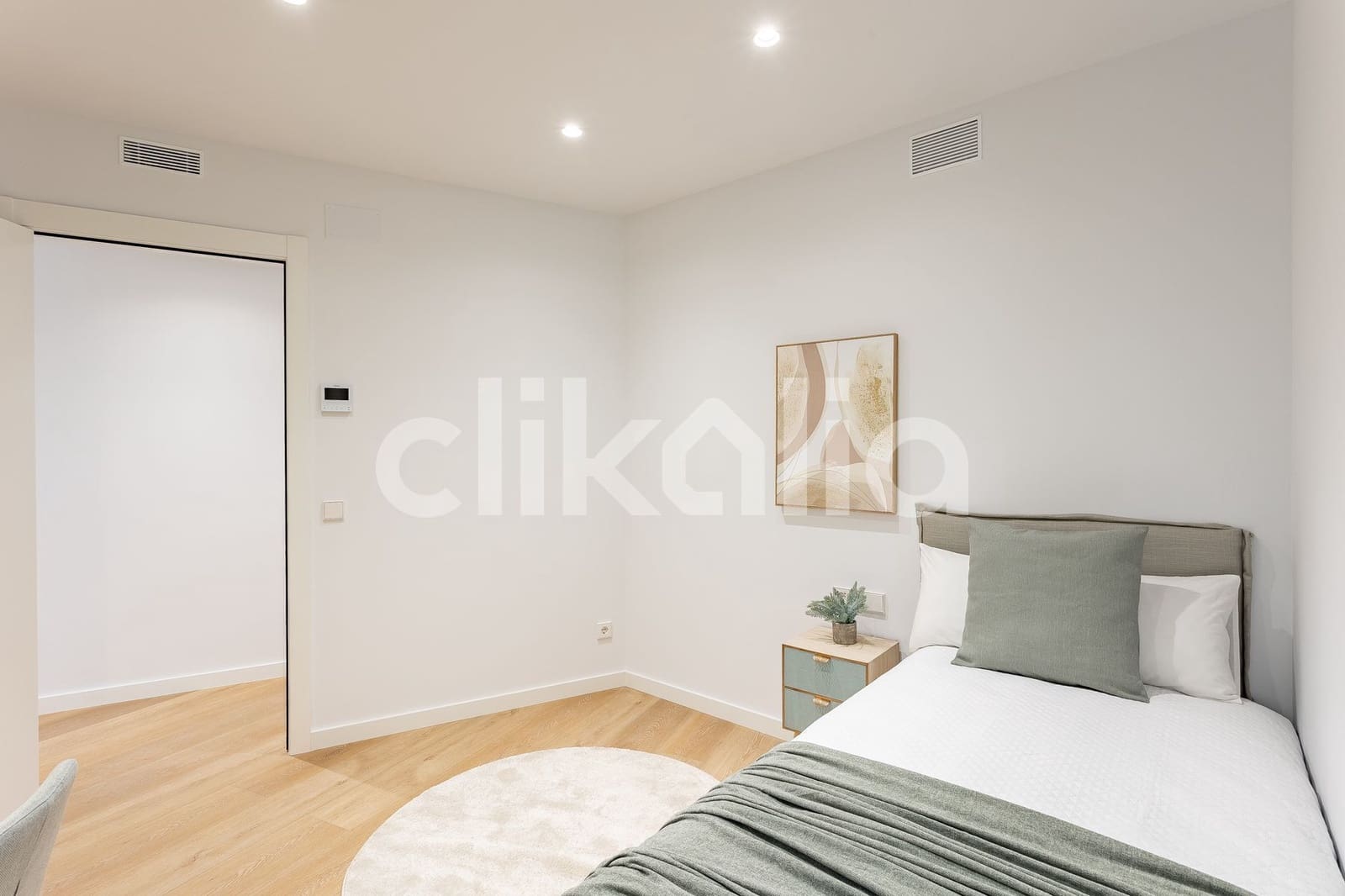 Piso de 3 habitaciones en Barcelona ciudad en venta con piscina - 720.000 € (Ref: 9326990)