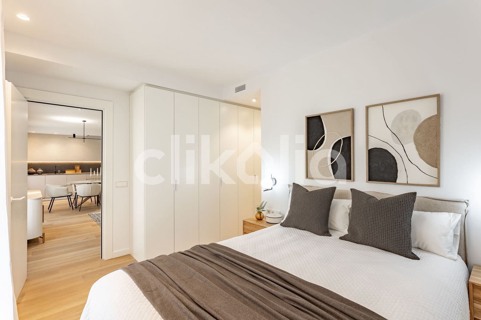 Piso de 3 habitaciones en Barcelona ciudad en venta con piscina - 720.000 € (Ref: 9326990)